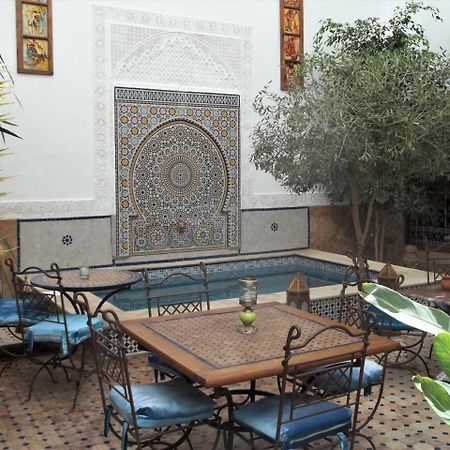 Riad Attarine Fes Luaran gambar