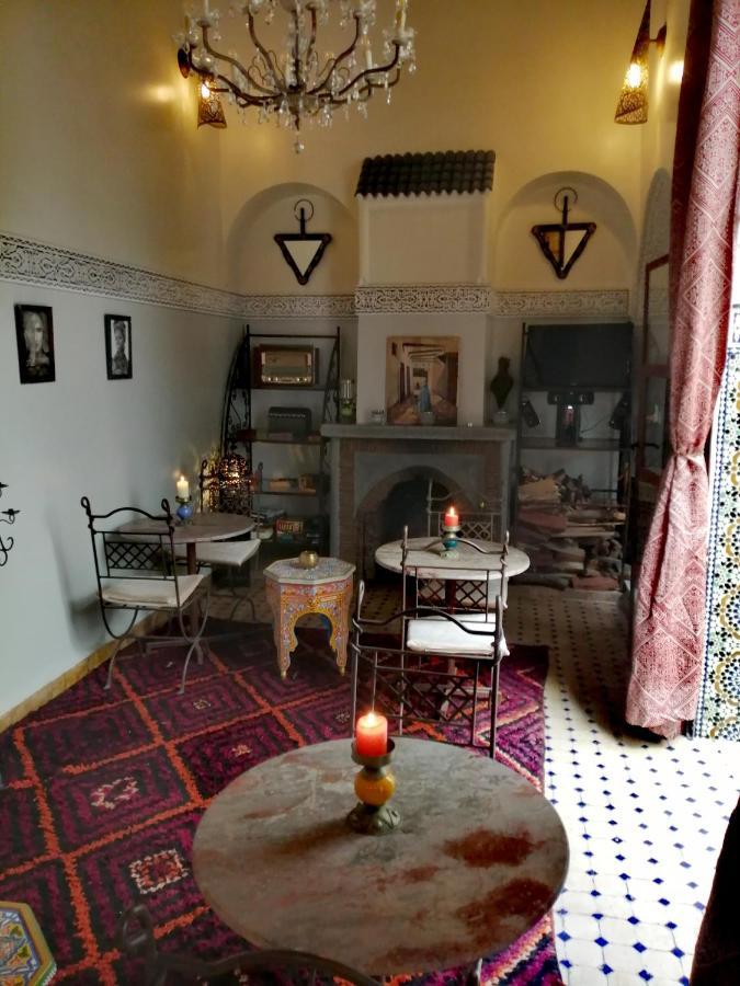 Riad Attarine Fes Luaran gambar