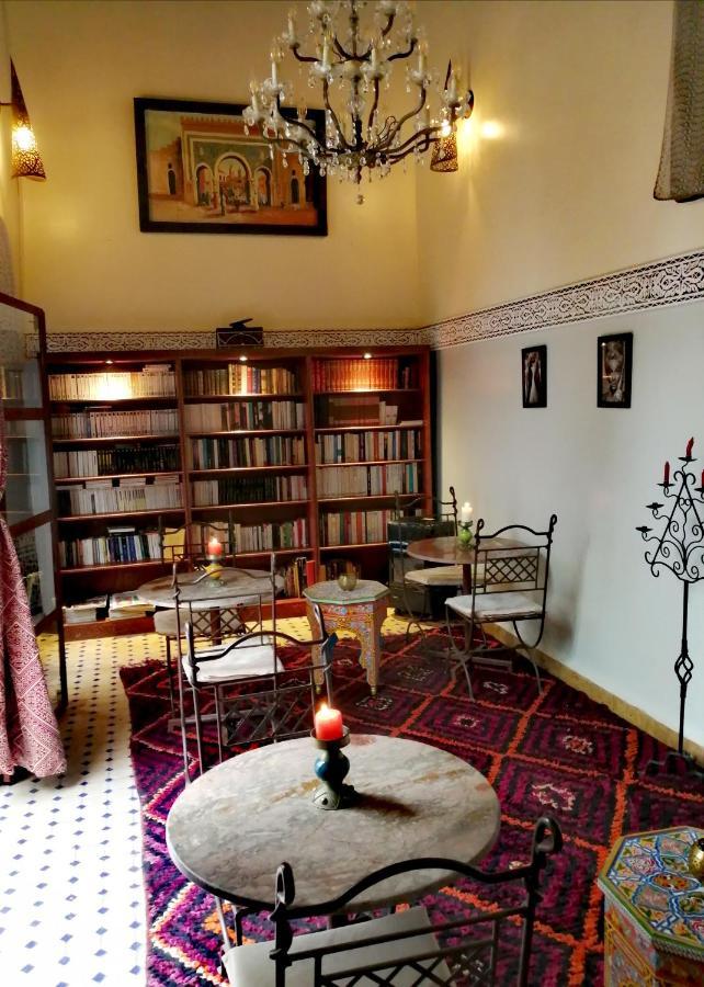 Riad Attarine Fes Luaran gambar