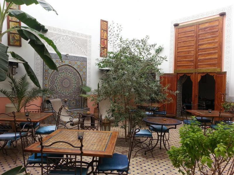 Riad Attarine Fes Luaran gambar