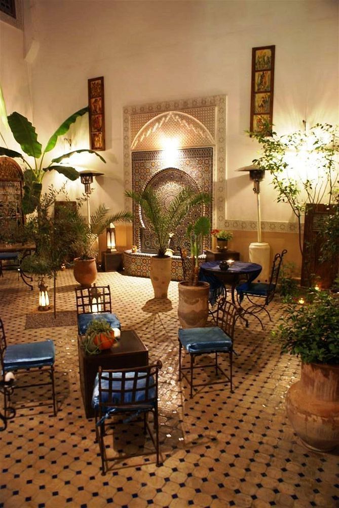 Riad Attarine Fes Luaran gambar